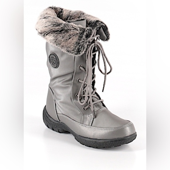 Women's Gray Winter Boots - Picture 1 of 11